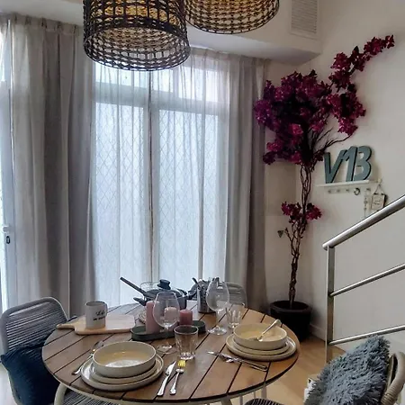 Victoria 13 Romantico En El Centro De アパート